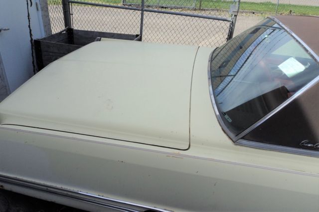 1968 Yellow Chrysler Imperial Coupe