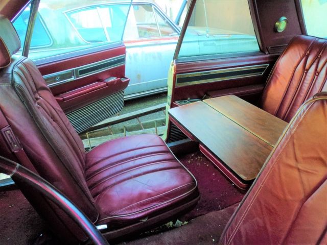 1968 Yellow Chrysler Imperial Coupe