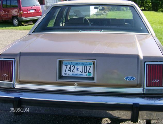 1980 Brown Ford Crown Victoria