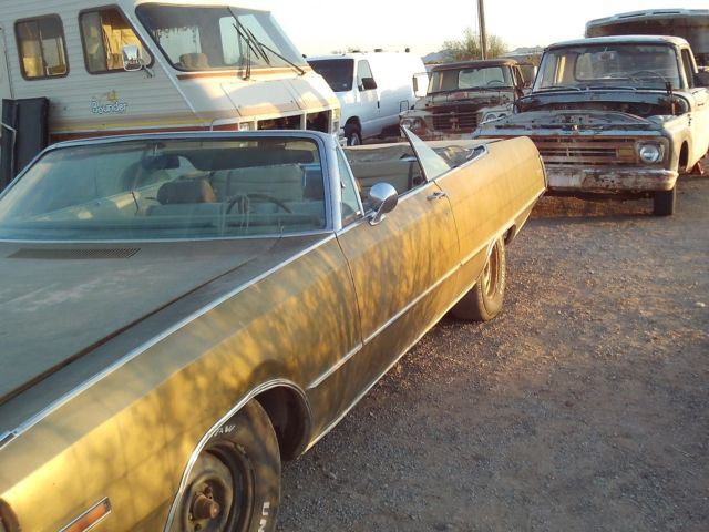 1970 Brown Chrysler Newport Convertible