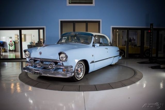 1951 Blue Ford Victoria