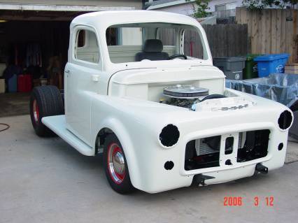 1951 White / Orange Dodge B-3C
