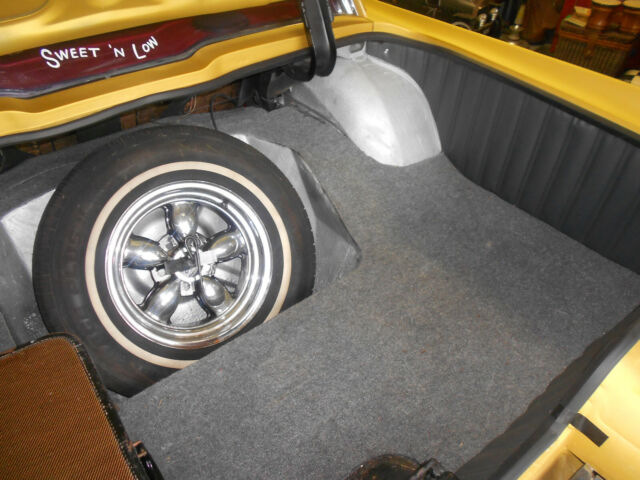 1959 Gold Ford Thunderbird Coupe