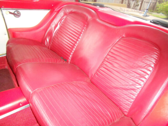 1959 Gold Ford Thunderbird Coupe