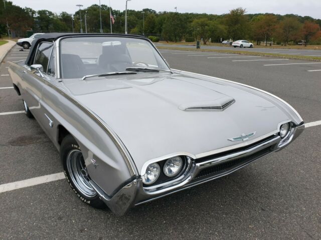 1963 Platinum Ford Thunderbird Convertible