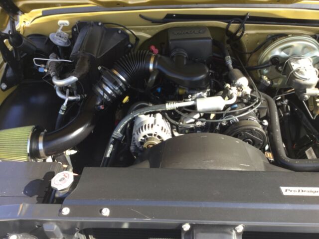 1967 Gold & White Chevrolet C-10 Extended Crew Cab Pickup