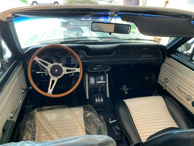 1967 White/Blue Ford Mustang Convertible