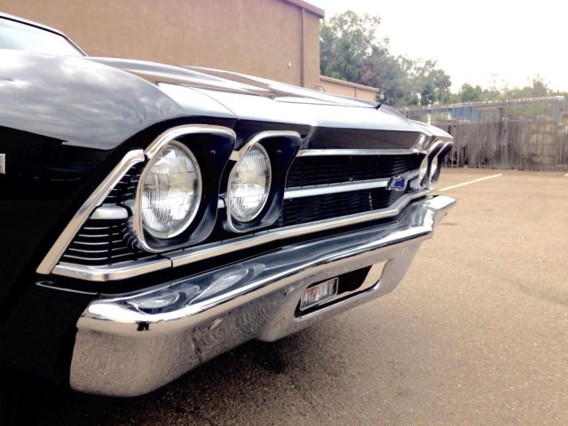 1969 black Chevrolet Chevelle Coupe