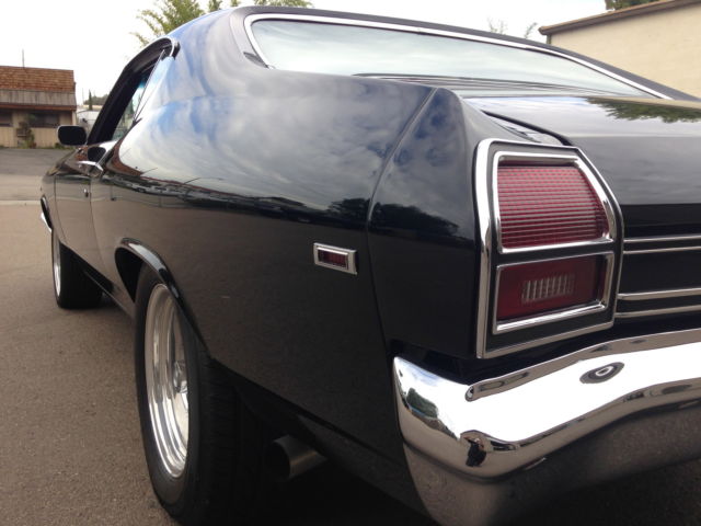 1969 black Chevrolet Chevelle Coupe