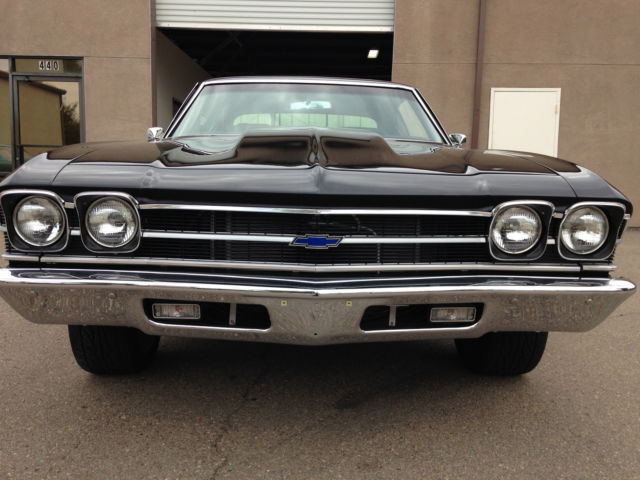 1969 black Chevrolet Chevelle Coupe