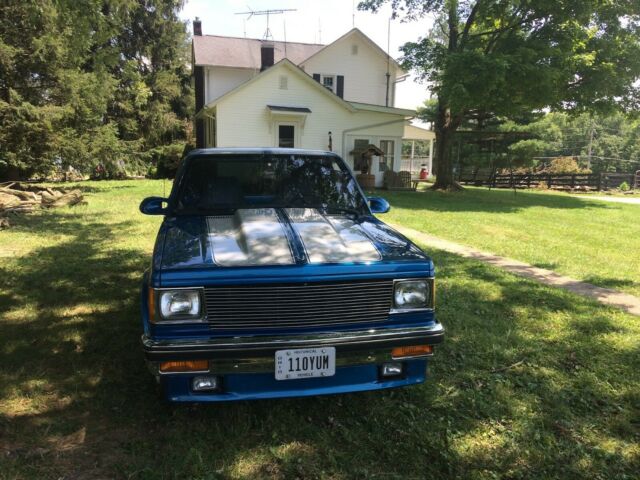 1985 Blue Chevrolet S-10
