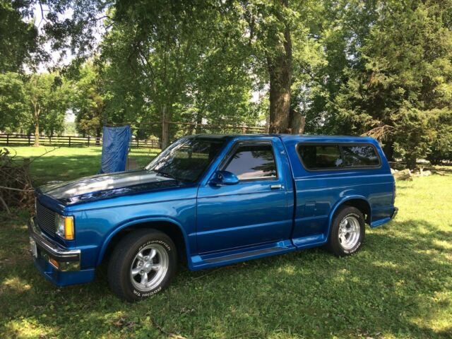 1985 Blue Chevrolet S-10