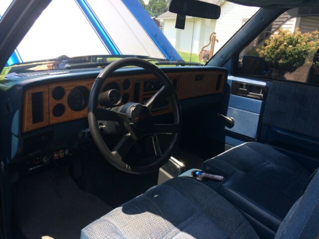 1985 Blue Chevrolet S-10