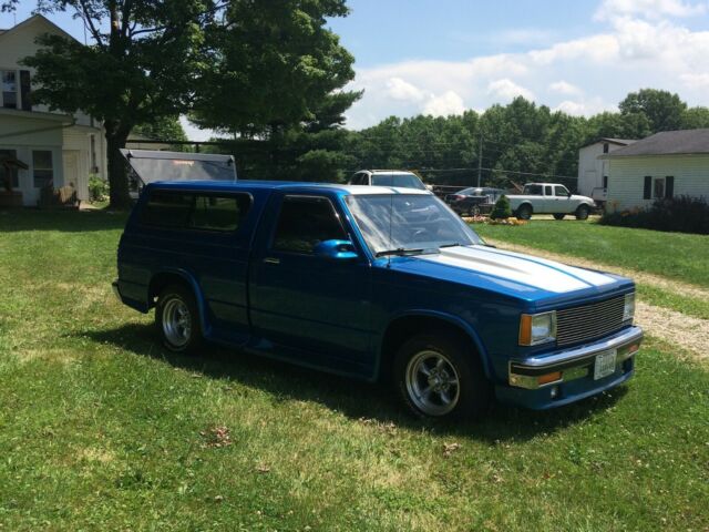 1985 Blue Chevrolet S-10