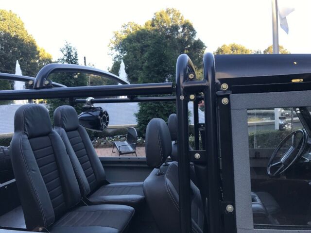 1988 Gray Land Rover Defender SUV