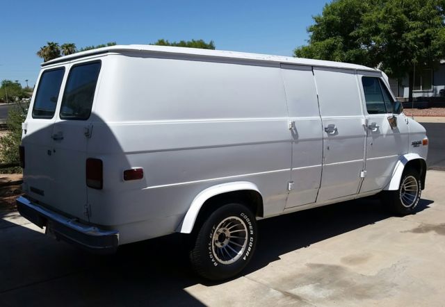 1991 Chevrolet G20 Van VAN
