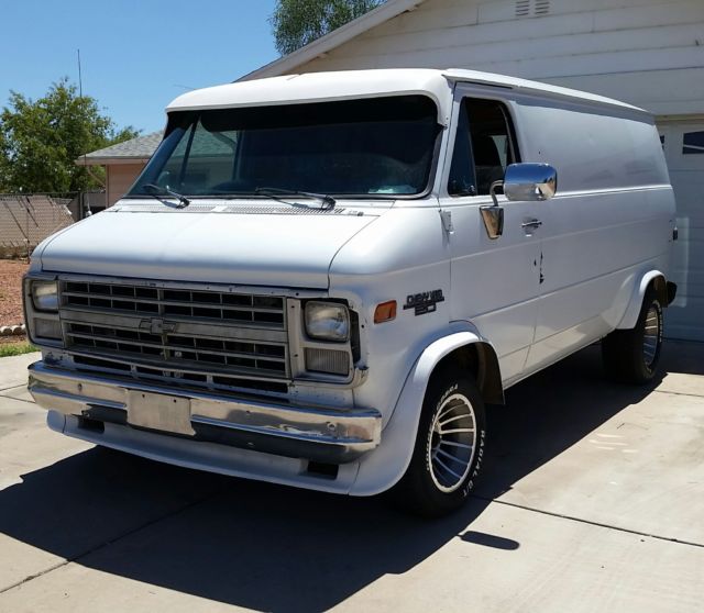 1991 Chevrolet G20 Van VAN