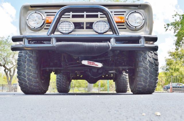 1972 Green Ford Bronco Pickup Truck