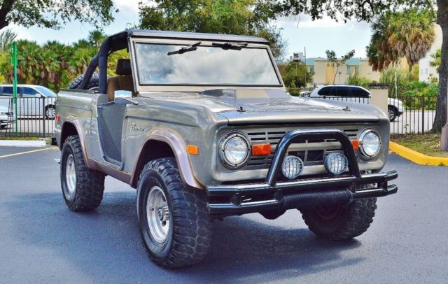 1972 Green Ford Bronco Pickup Truck