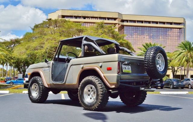 1972 Green Ford Bronco Pickup Truck