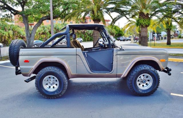 1972 Green Ford Bronco Pickup Truck