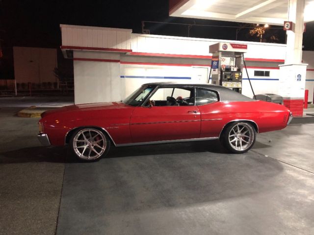 1972 Red Chevrolet Chevelle Coupe
