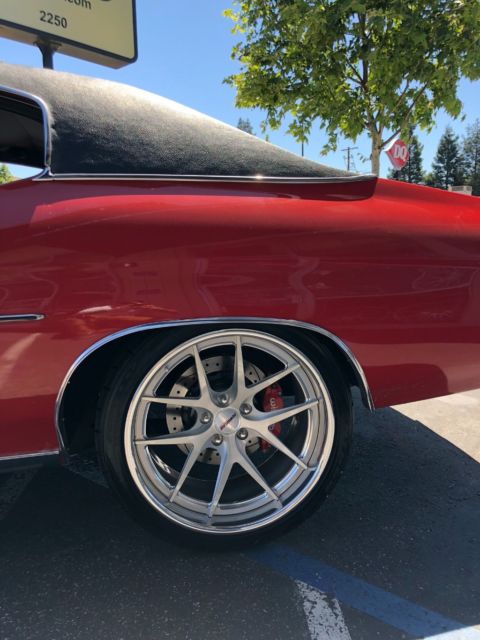 1972 Red Chevrolet Chevelle Coupe