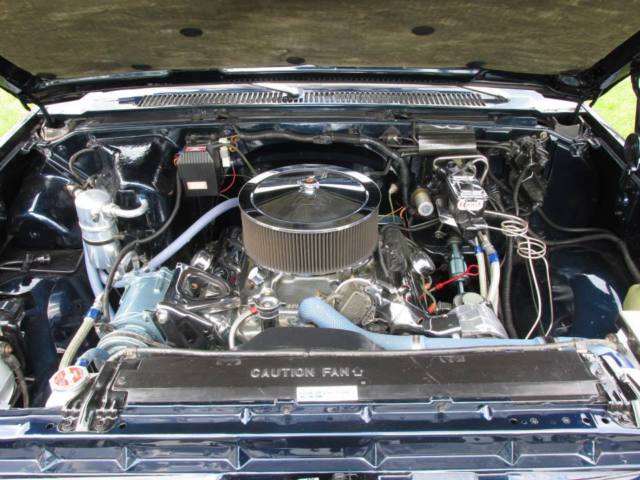 1983 Black Sapphire Metallic with Blue Pearl Chevrolet Silverado 1500 8 foot bed