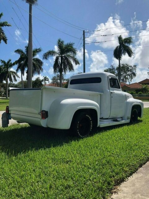 1953 White Ford F-100
