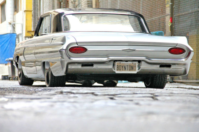 19620000 Two Tone Silver/Black Oldsmobile Custom Cruiser Coupe