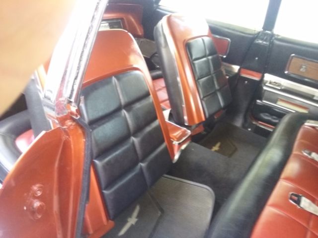 1967 SUNSET ORANGE Ford Thunderbird Coupe