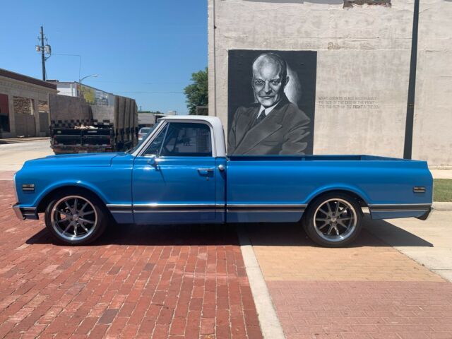 1972 Blue Chevrolet C-10 Standard Cab Pickup