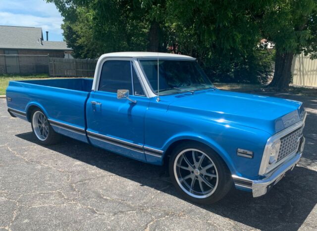 1972 Blue Chevrolet C-10 Standard Cab Pickup