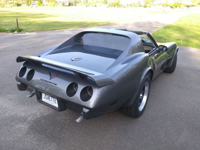 1977 Gray Chevrolet Corvette Coupe