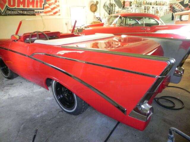 1957 Chevrolet Bel Air/150/210