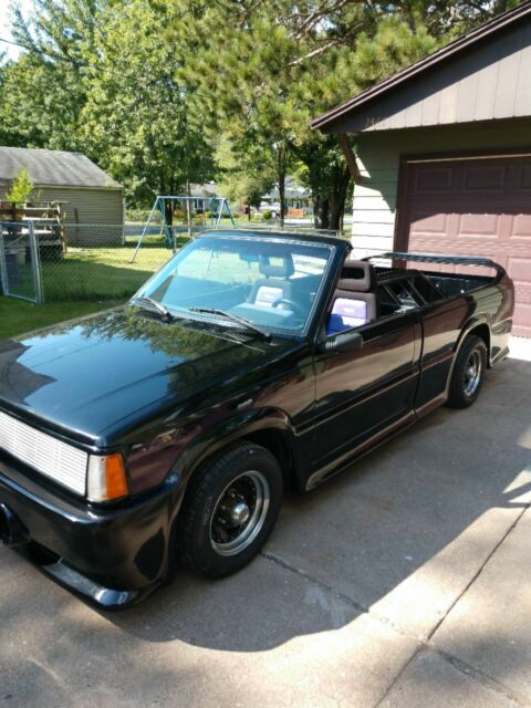 1990 Black Mazda B-Series Pickups Standard Cab Pickup