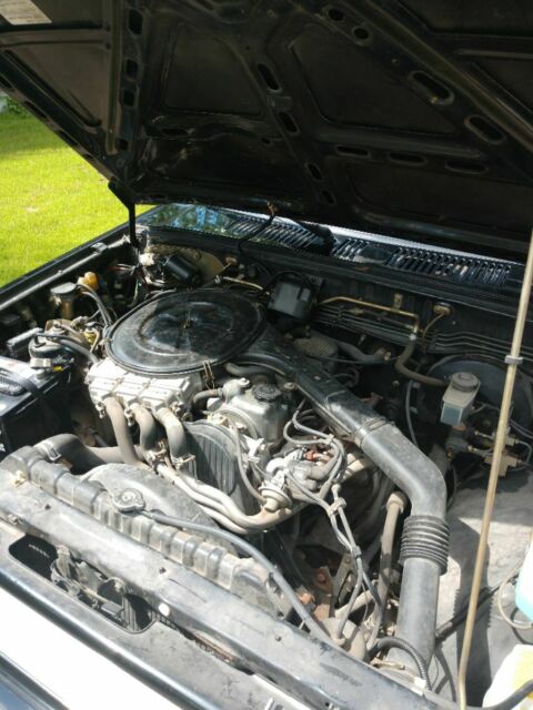 1990 Black Mazda B-Series Pickups Standard Cab Pickup