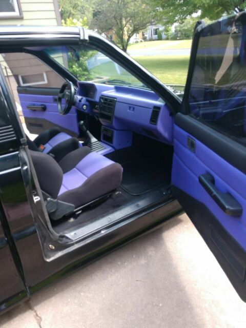 1990 Black Mazda B-Series Pickups Standard Cab Pickup