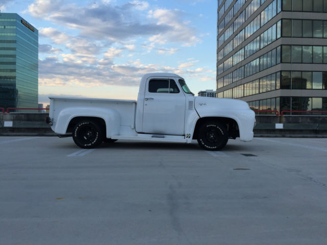 1953 White Ford F-100