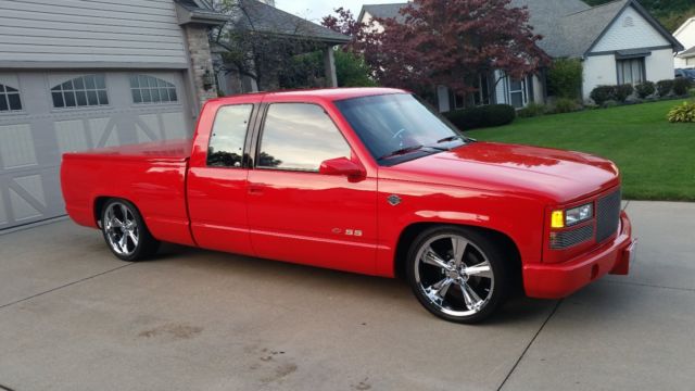 1992 Red Chevrolet C/K Pickup 1500 Extended Cab Pickup