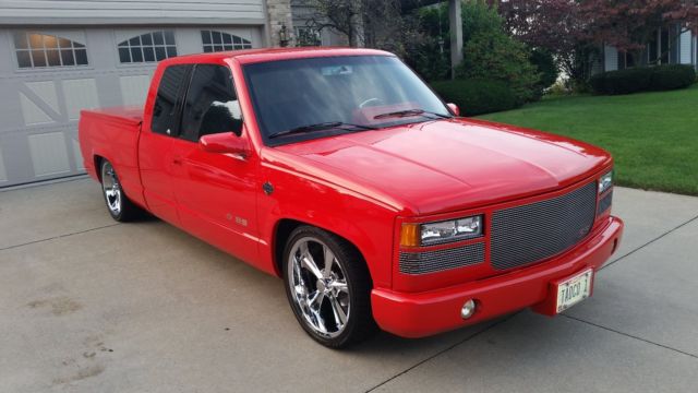 1992 Red Chevrolet C/K Pickup 1500 Extended Cab Pickup