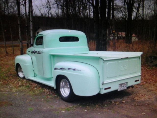 1950 Mint Green Ford F-100