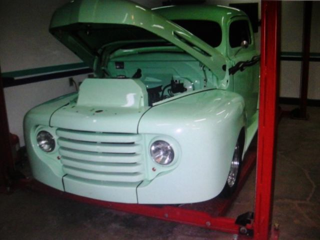 1950 Mint Green Ford F-100