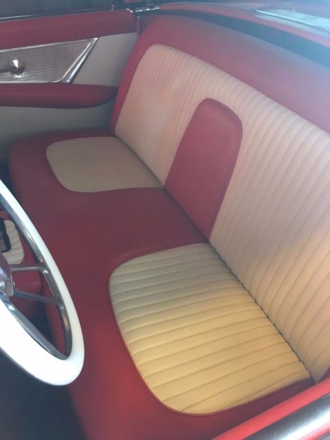 1956 Red Ford Thunderbird 2dr w/Removable Hardtop