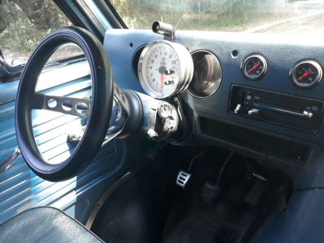 1985 Blue Chevrolet G20 Van Cargo van