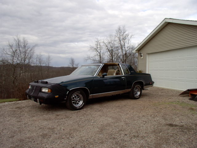 1987 Green Oldsmobile Cutlass Coupe