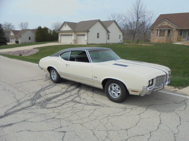 1971 Oldsmobile Cutlass