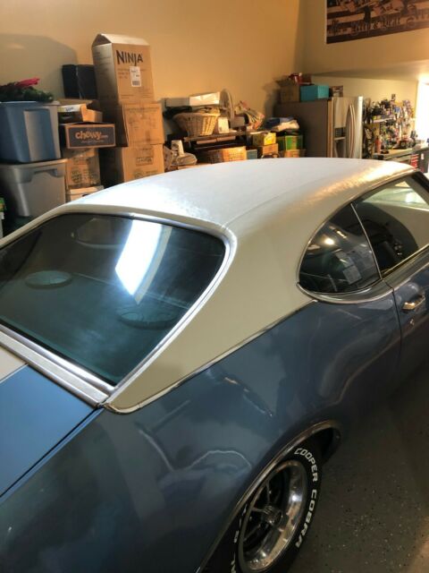 1968 Blue Oldsmobile Cutlass Coupe