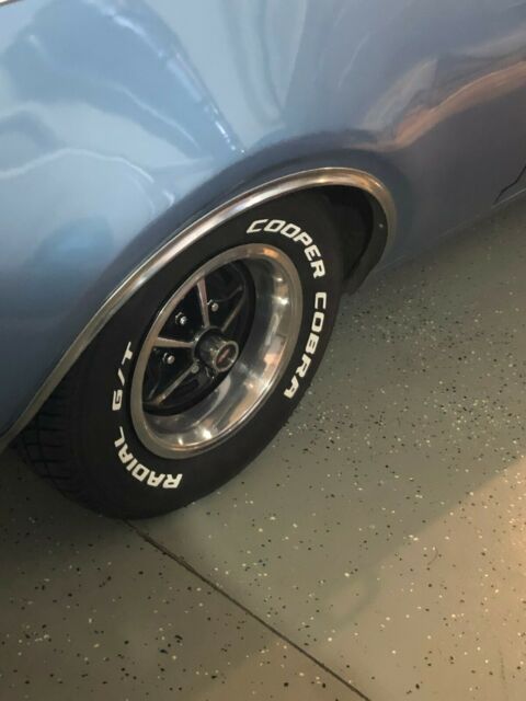 1968 Blue Oldsmobile Cutlass Coupe