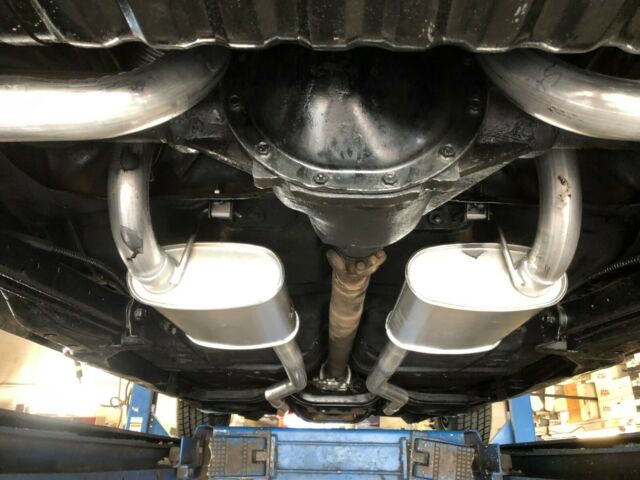 1968 Blue Oldsmobile Cutlass Coupe